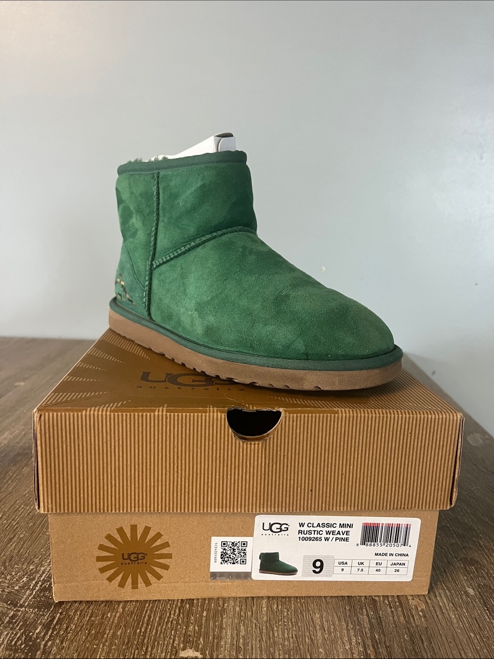 UGG Women’s Classic Ankle Boot in Pine Green